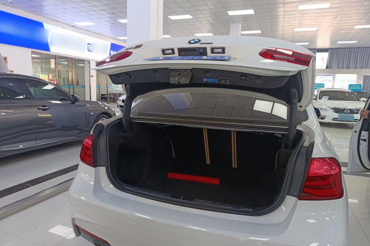 Used BMW 3 Series 2017 320Li M Sport Edition Trunk