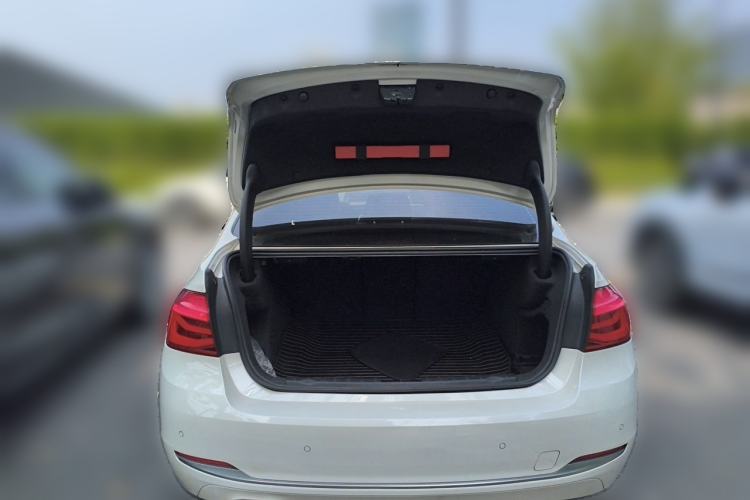 Used BMW 3 Series 2017 320Li Fashion Model Trunk