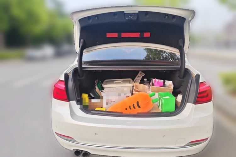 Used BMW 3 Series 2017 320Li Fashion Model Trunk