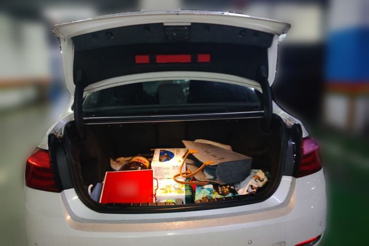 Used BMW 3 Series 2017 320Li Fashion Model Trunk