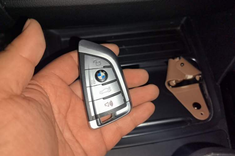 Used BMW 3 Series 2017 320Li Fashion Model Vehicle Key