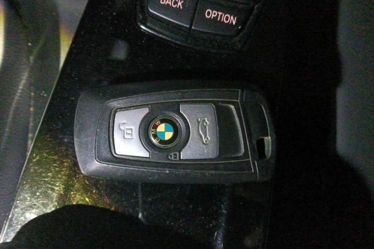 Used BMW 3 Series 2017 320Li Fashion Model Vehicle Key