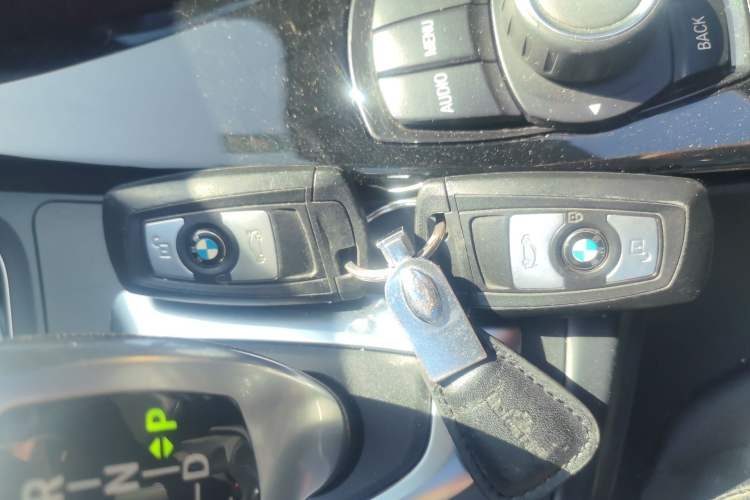 Used BMW 3 Series 2017 320Li Fashion Model Vehicle Key