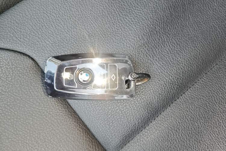 Used BMW 3 Series 2017 320Li Fashion Model Vehicle Key