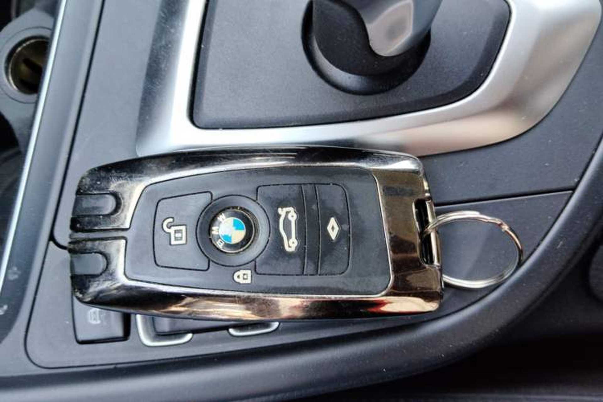 Used BMW 3 Series 2017 320Li Fashion Model Vehicle Key