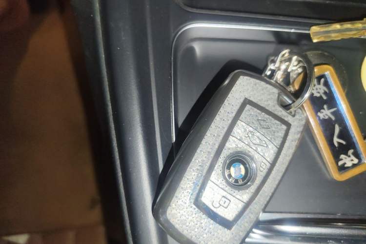 Used BMW 3 Series 2017 320Li M Sport Edition Vehicle Key