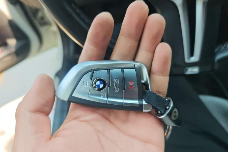 Used BMW 3 Series 2017 320i M Sport Vehicle Key