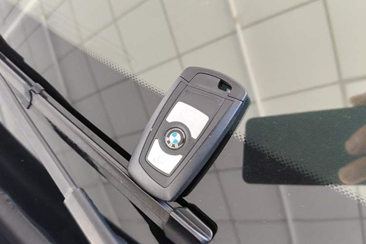 Used BMW 3 Series 2017 320Li xDrive Fashion Model Vehicle Key