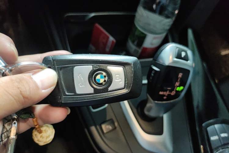Used BMW 3 Series 2017 320Li Fashion Model Vehicle Key