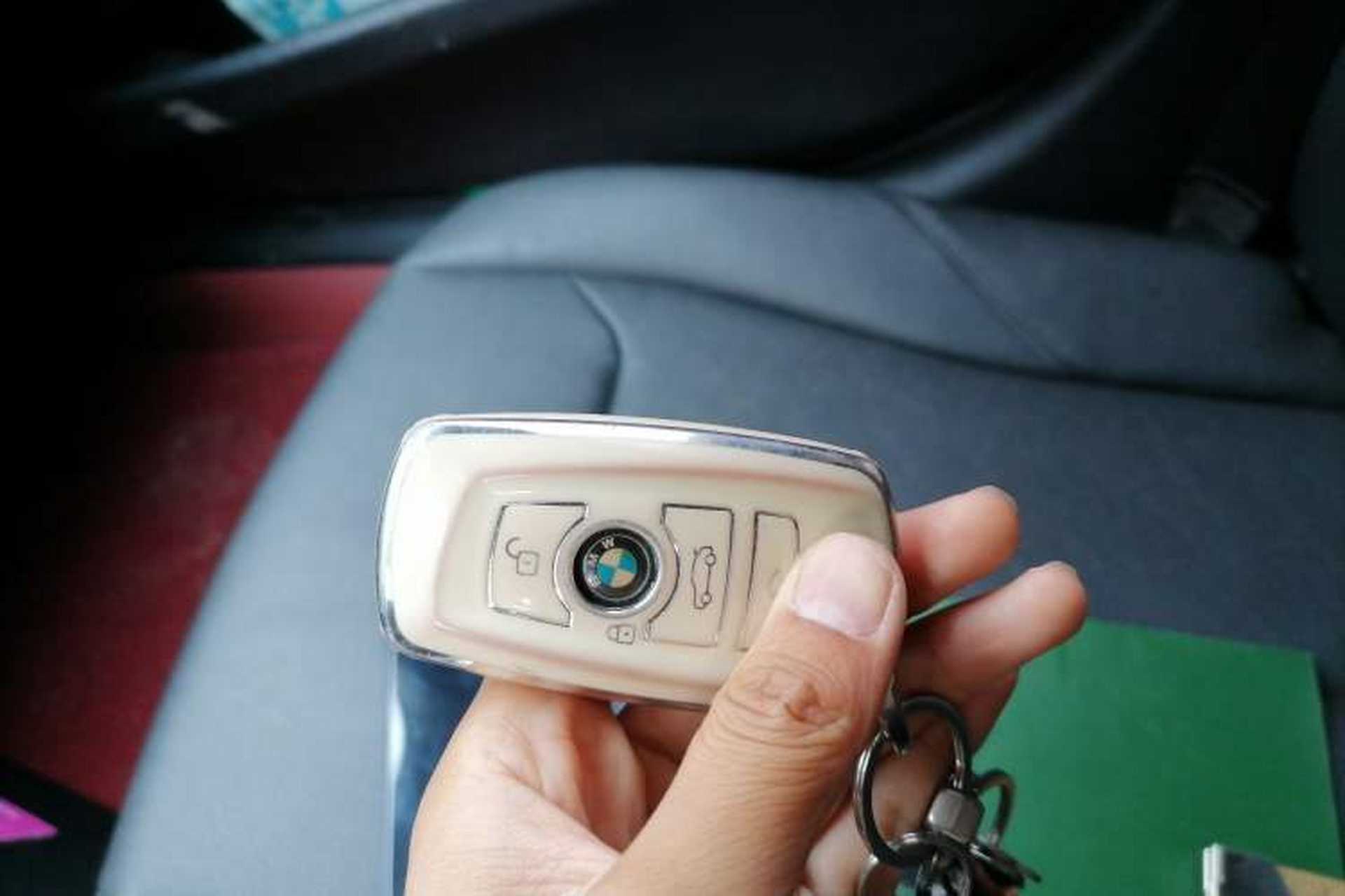 Used BMW 3 Series 2017 318Li Fashion Model Vehicle Key