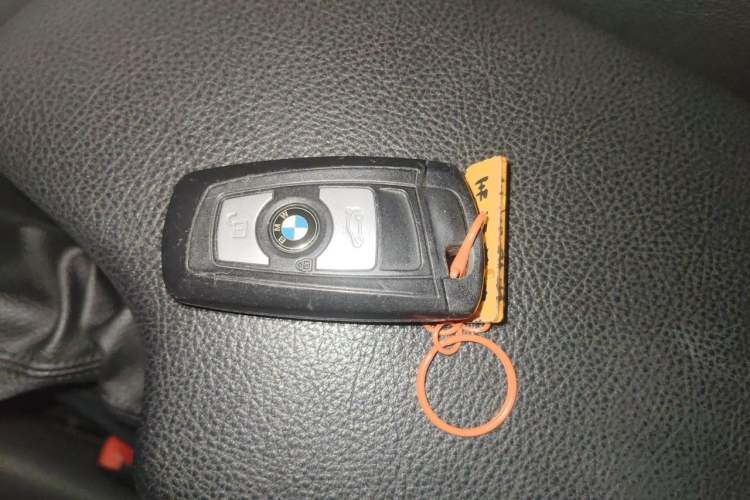 Used BMW 3 Series 2017 318Li Fashion Model Vehicle Key