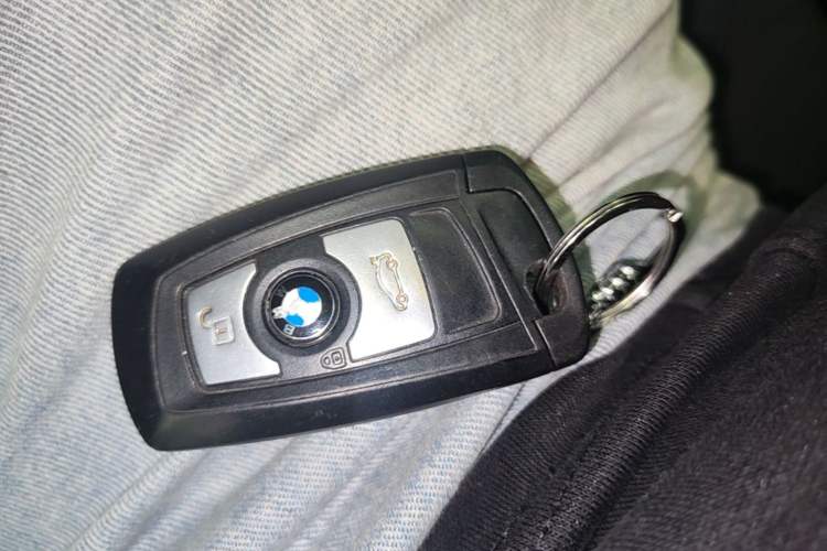 Used BMW 3 Series 2017 320Li Fashion Model Vehicle Key