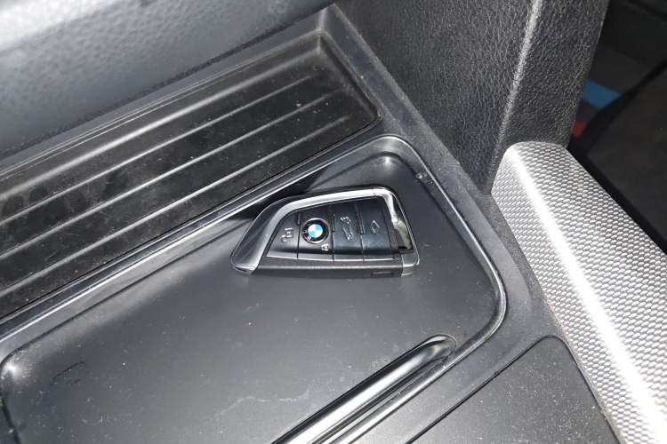 Used BMW 3 Series 2017 320i M Sport Vehicle Key