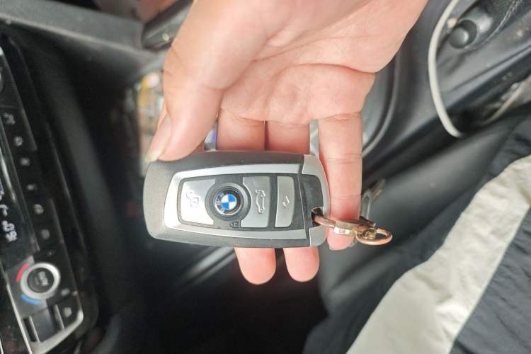 Used BMW 3 Series 2017 318Li Fashion Model Vehicle Key