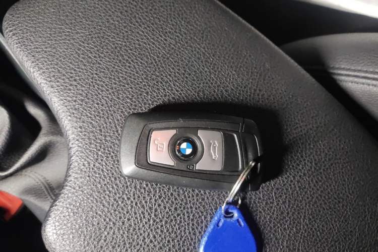 Used BMW 3 Series 2017 320Li Fashion Model Vehicle Key