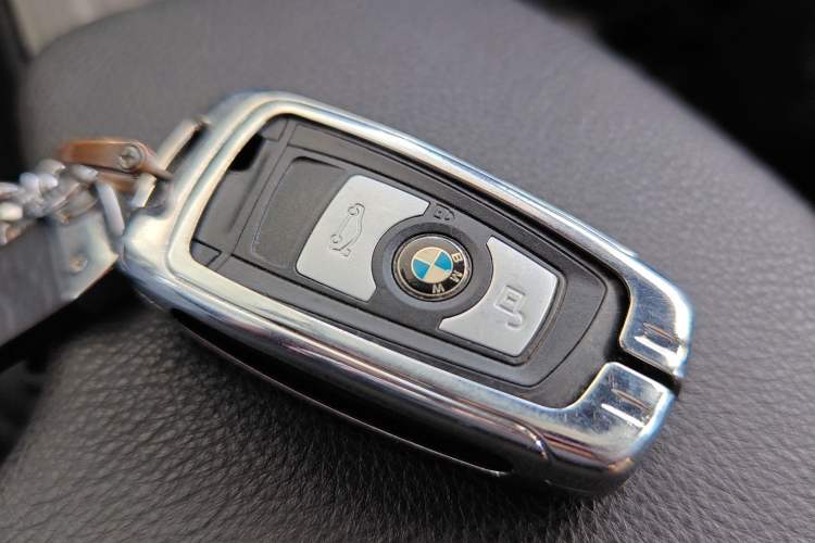 Used BMW 3 Series 2017 320Li Fashion Model Vehicle Key