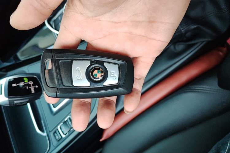 Used BMW 3 Series 2017 320Li Fashion Model Vehicle Key