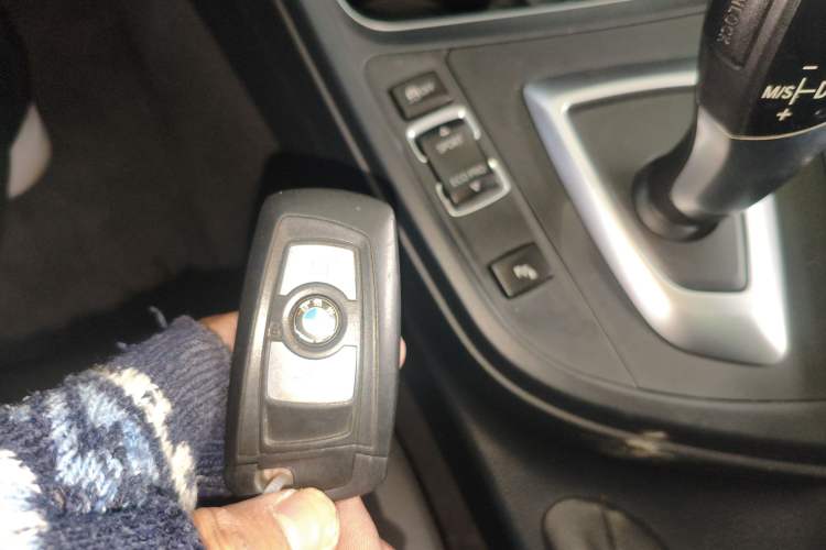 Used BMW 3 Series 2017 320Li Fashion Model Vehicle Key