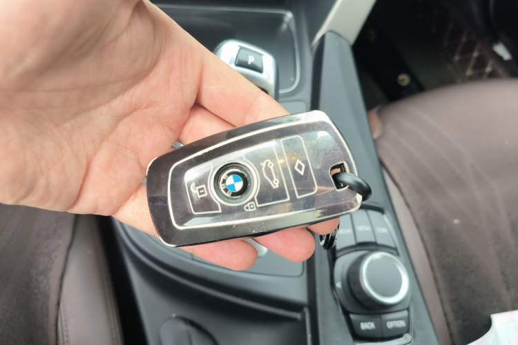 Used BMW 3 Series 2017 320Li Fashion Model Vehicle Key