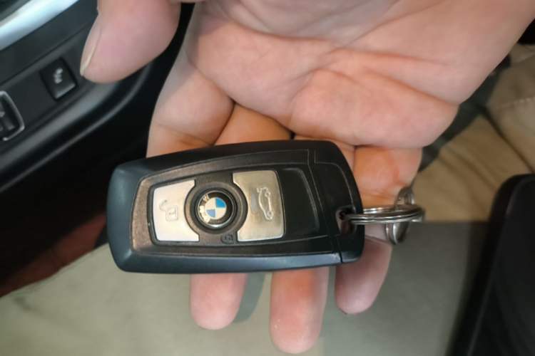 Used BMW 3 Series 2017 320Li xDrive Fashion Model Vehicle Key