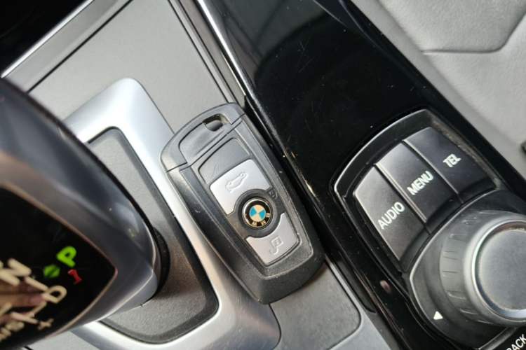 Used BMW 3 Series 2017 320Li Fashion Model Vehicle Key
