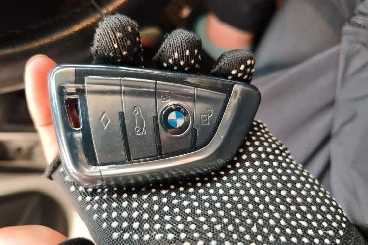 Used BMW 3 Series 2017 320Li M Sport Edition Vehicle Key