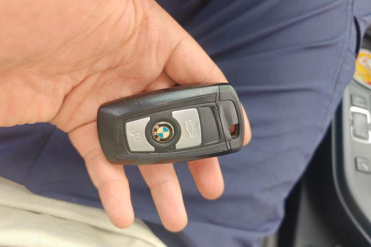 Used BMW 3 Series 2017 320Li Fashion Model Vehicle Key