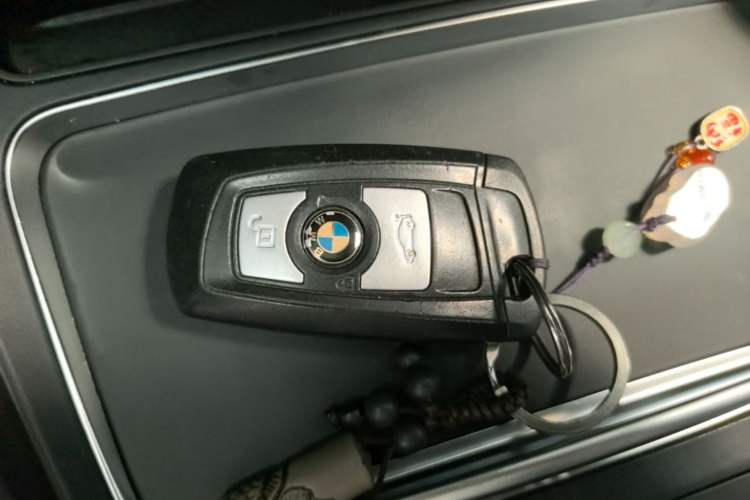 Used BMW 3 Series 2017 320Li Fashion Model Vehicle Key