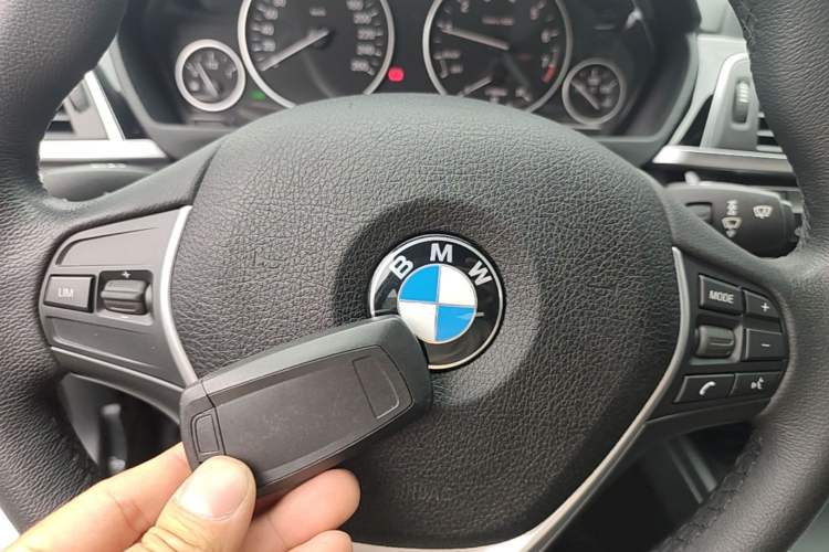 Used BMW 3 Series 2017 320Li Fashion Model Vehicle Key