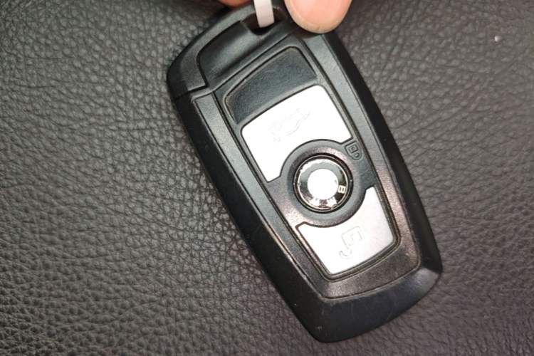 Used BMW 3 Series 2017 318Li Fashion Model Vehicle Key