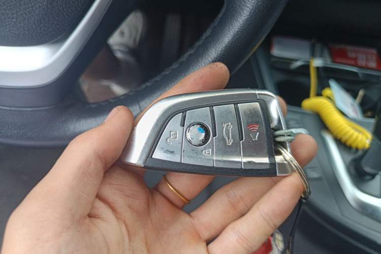 Used BMW 3 Series 2017 320Li Fashion Model Vehicle Key