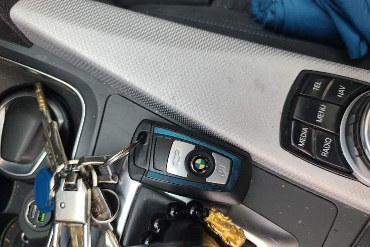 Used BMW 3 Series 2017 320i M Sport Vehicle Key