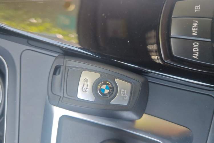 Used BMW 3 Series 2017 320Li Fashion Model Vehicle Key