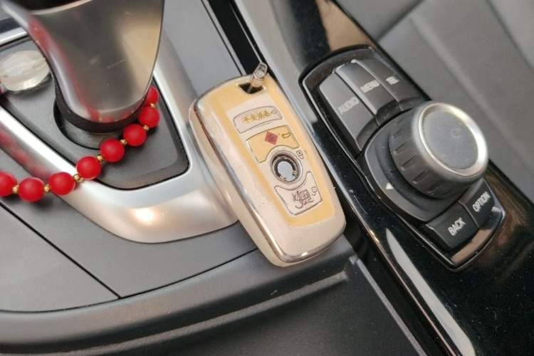 Used BMW 3 Series 2017 320Li Fashion Model Vehicle Key