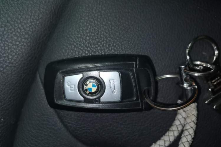 Used BMW 3 Series 2017 320Li Fashion Model Vehicle Key