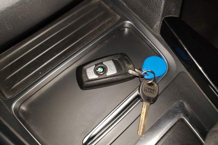 Used BMW 3 Series 2017 320Li Fashion Model Vehicle Key
