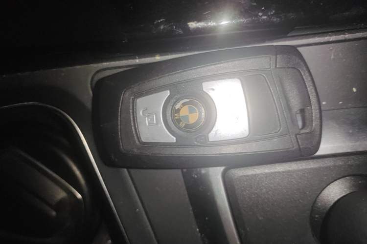 Used BMW 3 Series 2017 320Li Fashion Model Vehicle Key