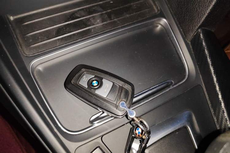 Used BMW 3 Series 2017 320Li Fashion Model Vehicle Key
