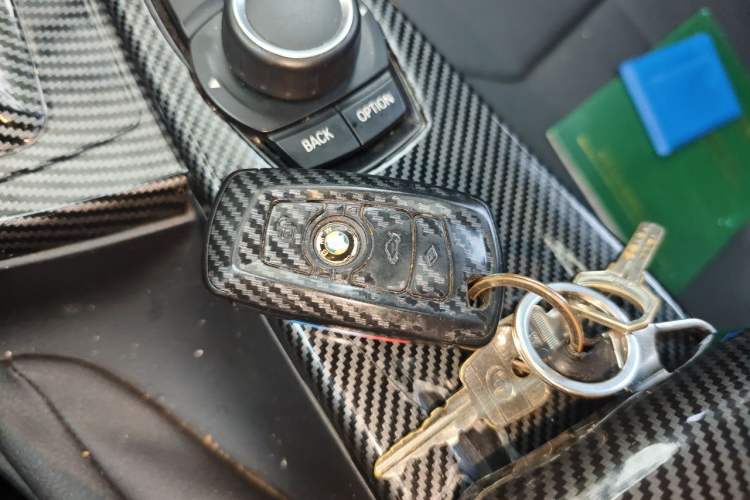 Used BMW 3 Series 2017 320Li Fashion Model Vehicle Key