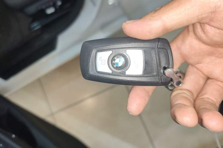 Used BMW 3 Series 2017 320Li Fashion Model Vehicle Key