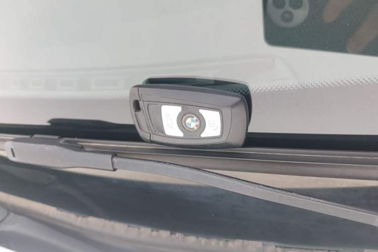 Used BMW 3 Series 2017 320Li Fashion Model Vehicle Key