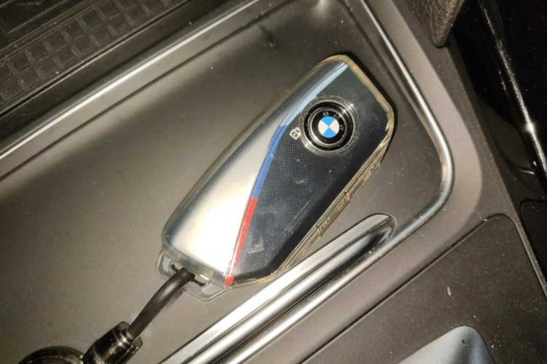 Used BMW 3 Series 2017 318i Fashion Model Vehicle Key