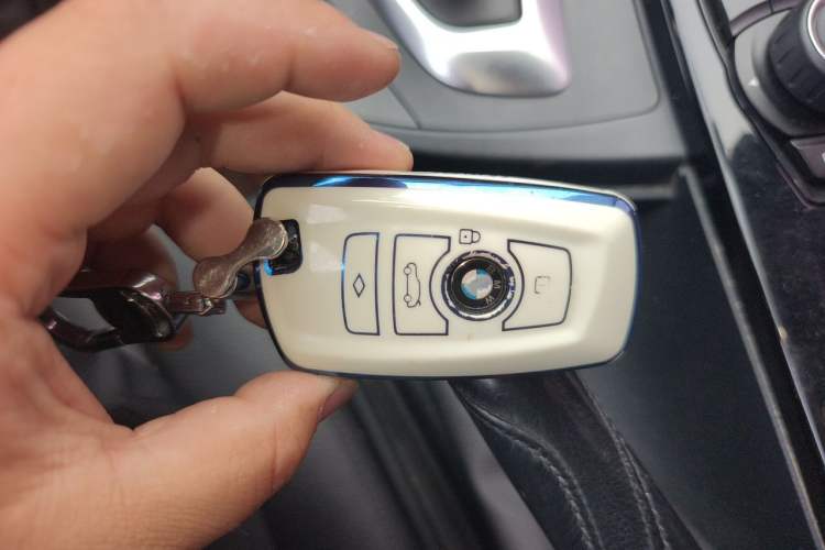 Used BMW 3 Series 2017 318Li Fashion Model Vehicle Key