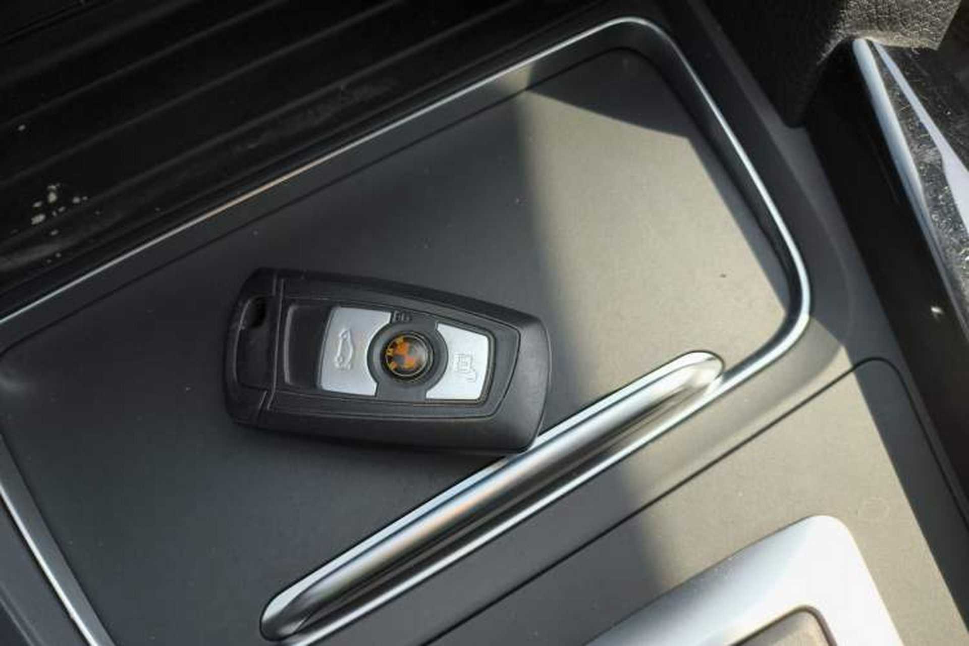 Used BMW 3 Series 2017 320Li xDrive Fashion Model Vehicle Key