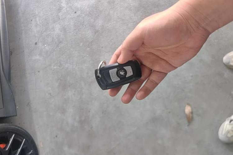 Used BMW 3 Series 2017 320Li Fashion Model Vehicle Key