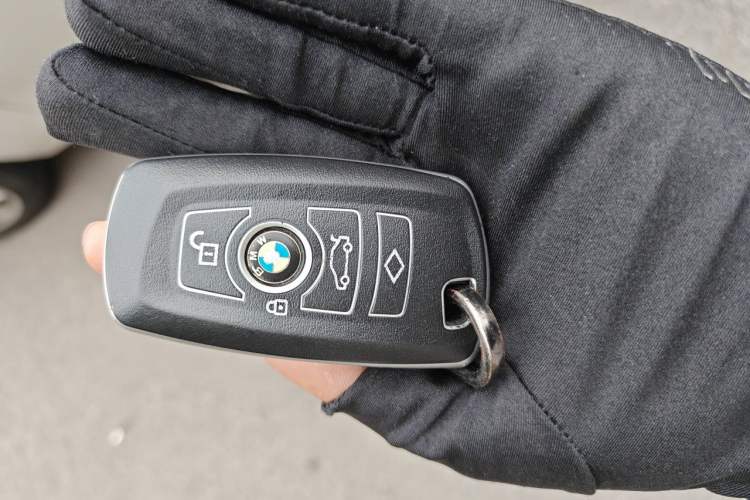Used BMW 3 Series 2017 320Li xDrive Fashion Model Vehicle Key