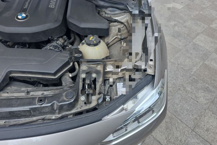 Used BMW 3 Series 2017 318Li Fashion Model Engine Bay Left