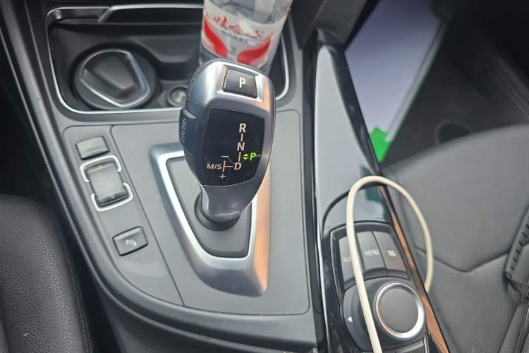 Used BMW 3 Series 2017 318Li Fashion Model Gear Lever