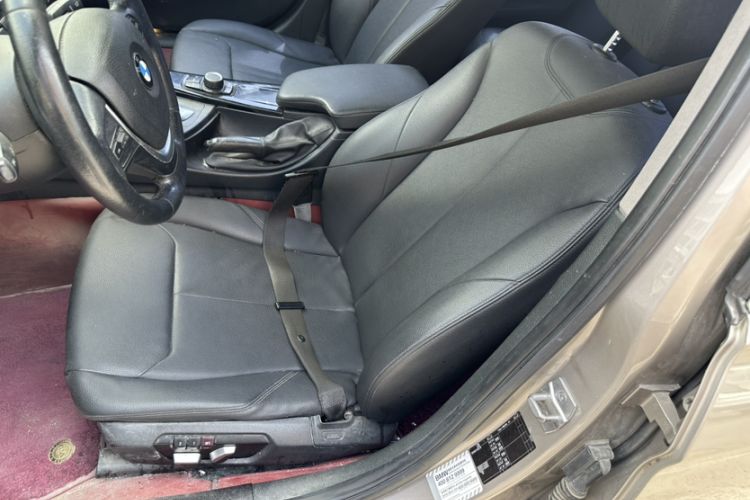 Used BMW 3 Series 2017 320Li Fashion Model Interior 1