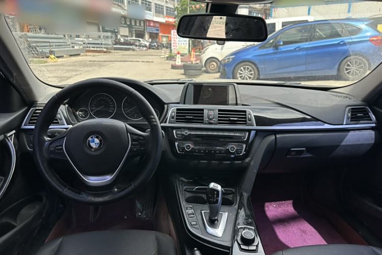 Used BMW 3 Series 2017 320Li Fashion Model Interior 2